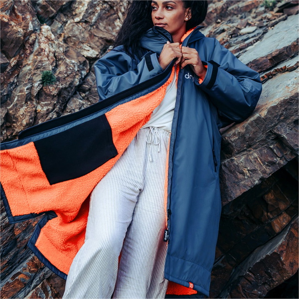 2025 Dryrobe Advance Long Sleeve Changing Robe V3 DALSV3 - Dark Grey / Orange